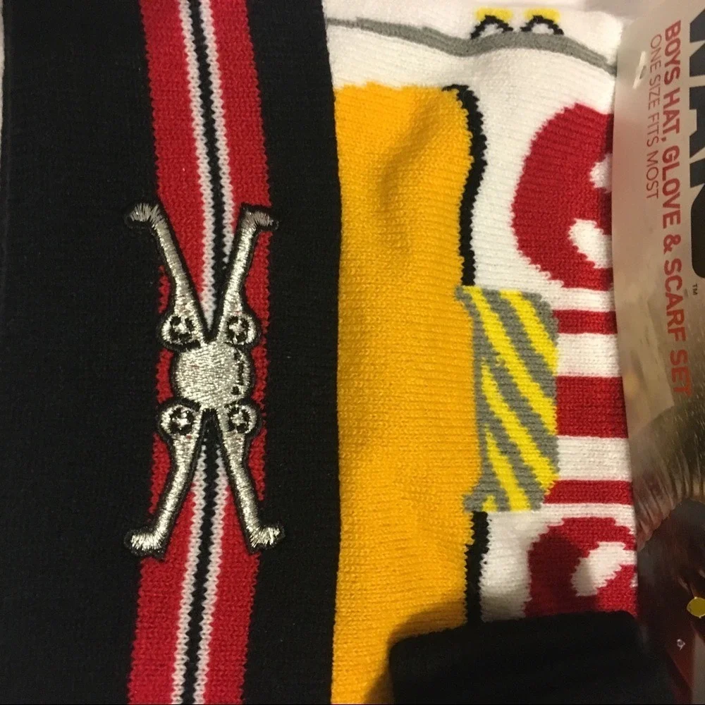 Star Wars Hat Glove Scarf‎ Set Boys One Size Black Red NEW Rebel Alliance X-Wing